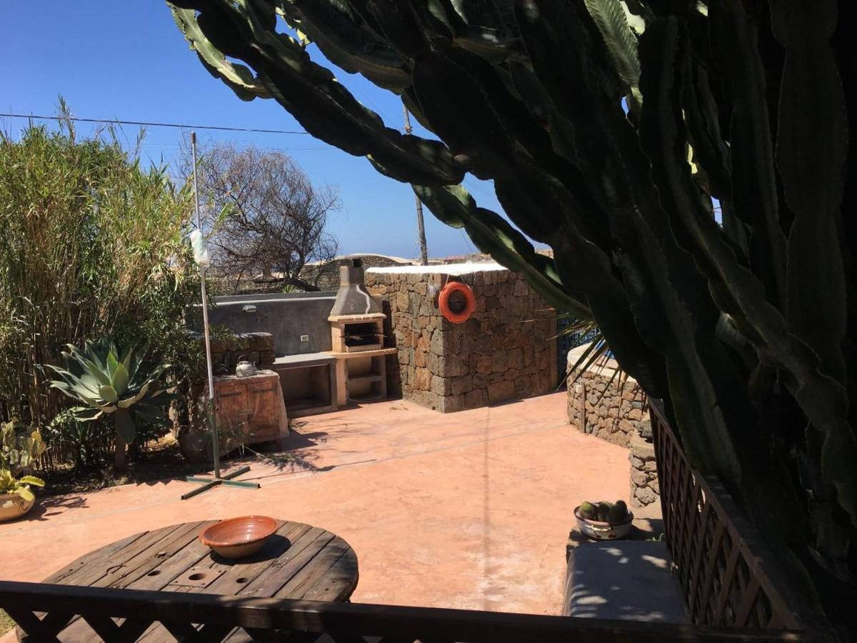 Cactus B&B Le Casette Di Marilena Pantelleria Exterior foto